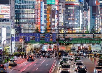 Japón prohibirá la venta de autos nafteros y diésel a partir de 2035