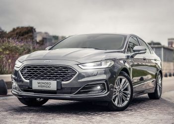 Mondeo Híbrido, la nueva carta verde de Ford