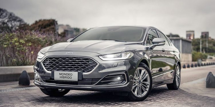 Mondeo Híbrido, la nueva carta verde de Ford