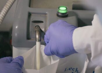 Se ponen en marcha los primeros 5 equipos pasteurizadores de leche en sachet