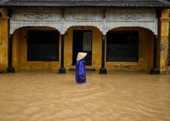 Cómo las inundaciones y el clima extremo están causando el aumento de matrimonios infantiles forzados en el mundo