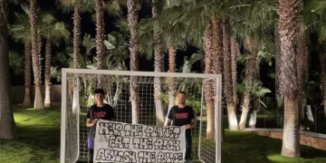 Activistas por el clima vandalizaron la casa de Lionel Messi en Ibiza